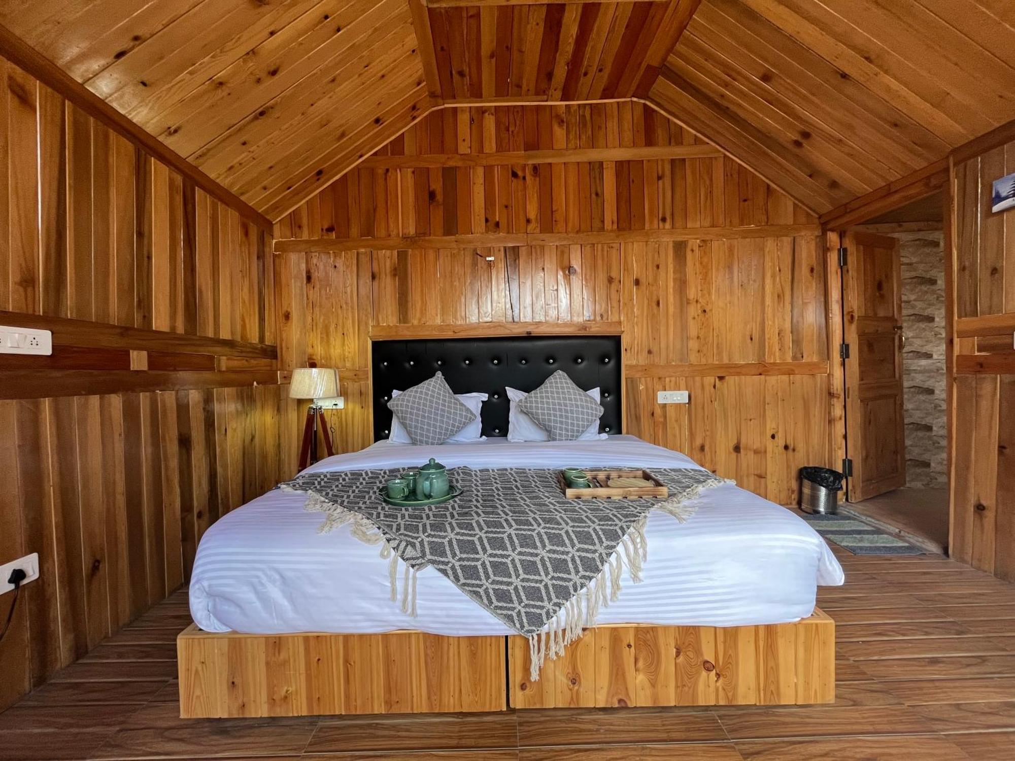 Odin Hostel Shoja Εξωτερικό φωτογραφία